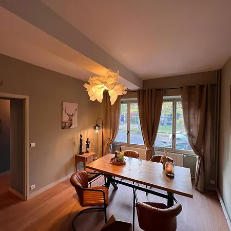 Vakantiehuis 32-la Place To Be *